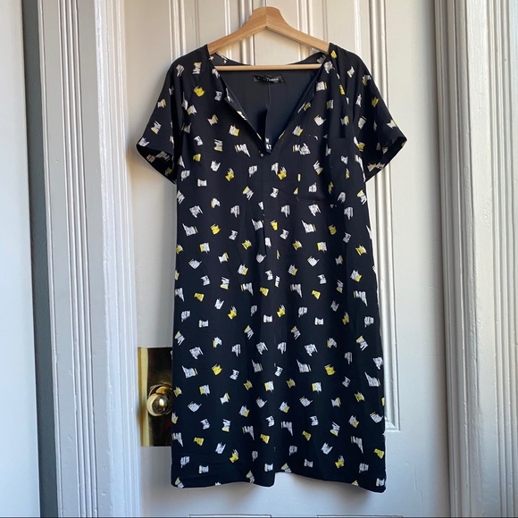 Willow & Thread Black and Yellow Print Short Sleeve Shirt Dress - Picture 1 of 9